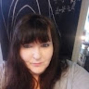 Meet your Posher, Angelina